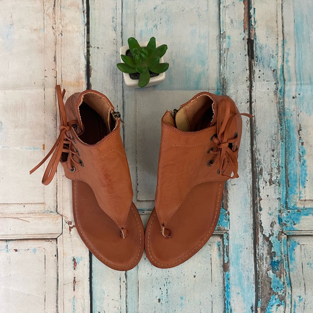 Bamboo zip and lace up sandals